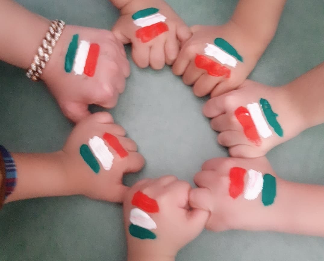 آشنایی با پرچم به مناسبت دهه ی فجر