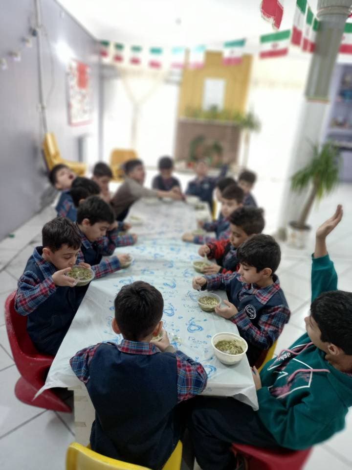 پیش دبستان و دبستان شهید پورسینا